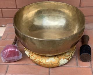 HAND HAMMERED TIBETAN SINGING BOWL HEALING SOUND THERAPY 11 INCH 